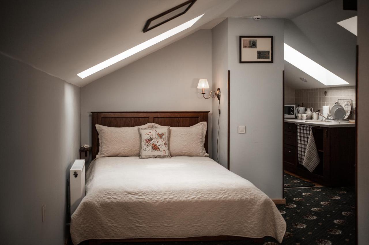 Ekaterinoslav Hotel Dnipro Bagian luar foto